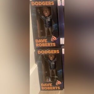 Dodgers Bobblehead Dave Roberts